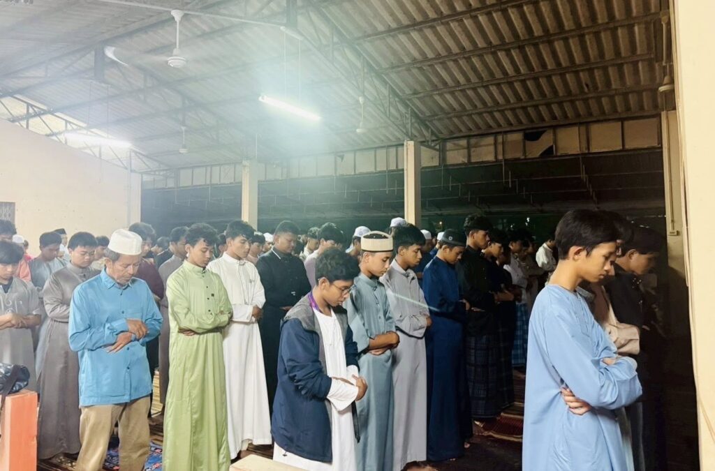 กียามุลลัยล์ โรงเรียนสุขสวัสดิ์วิทยา